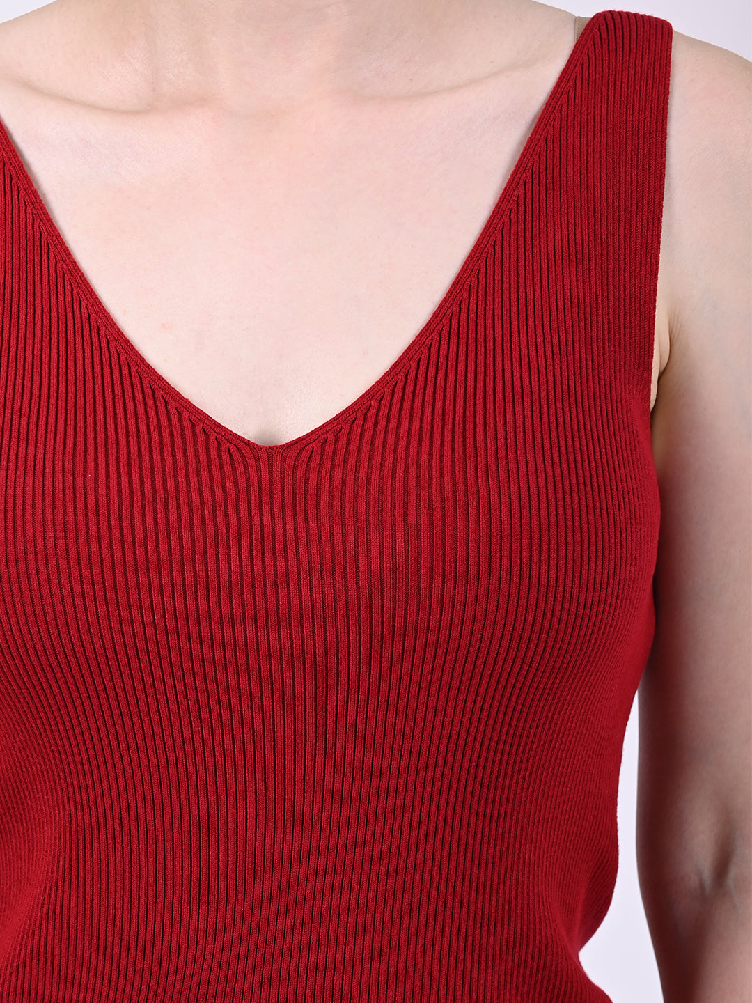 Acrylic Sleeveless with V-neck Ribbed Red Top