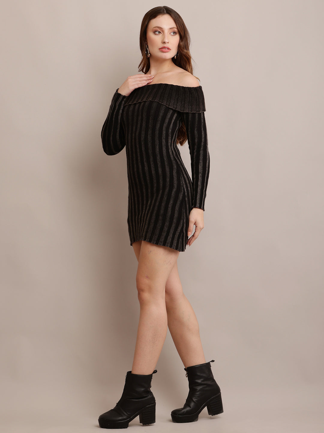 Polyester Off-shoulder rib-Knit Mini Black BodyCon Dress