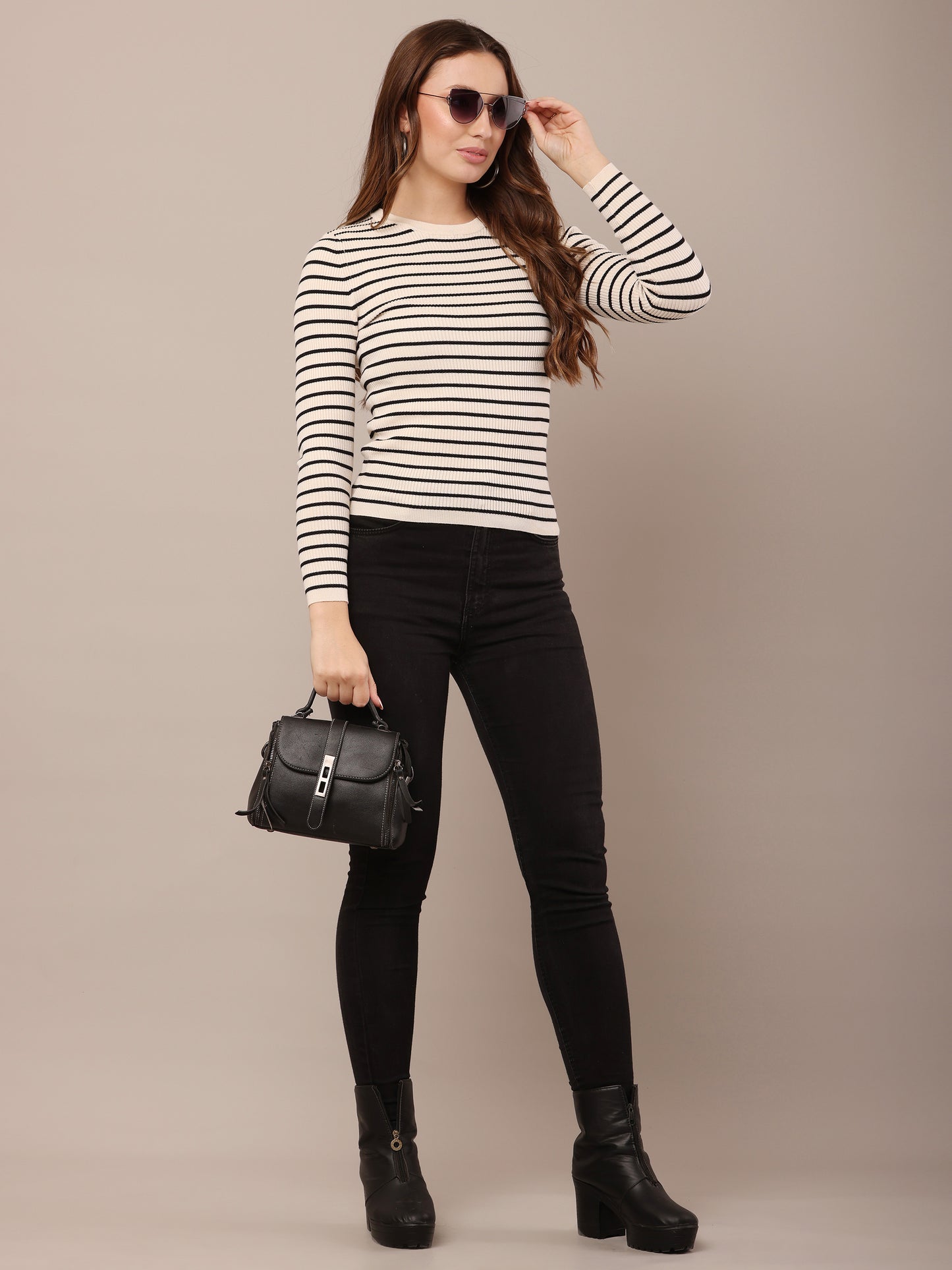 Viscose Full Sleeve with Round Neck stretchable Striped Black and white Sweater