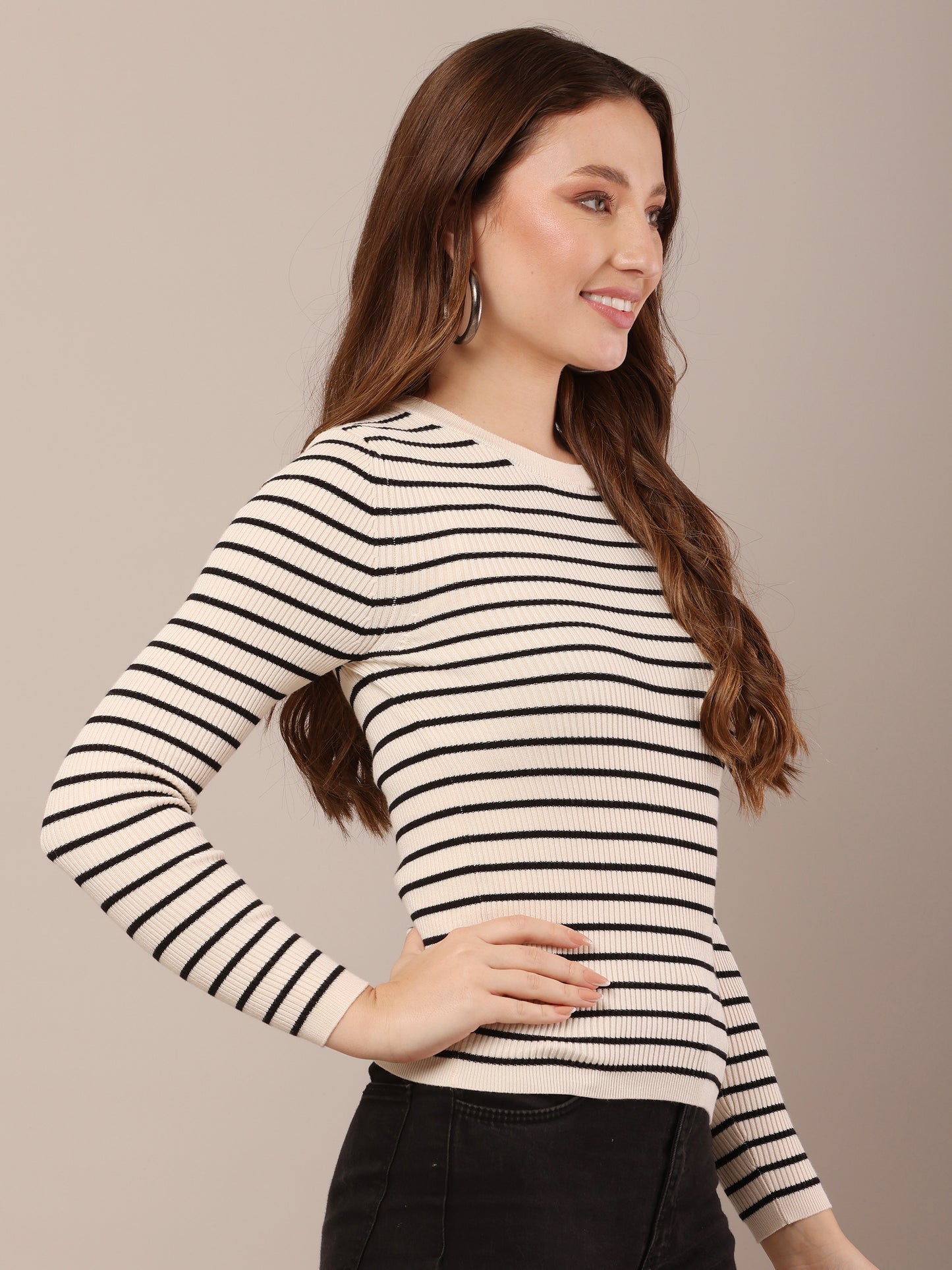 Viscose Full Sleeve with Round Neck stretchable Striped Black and white Sweater