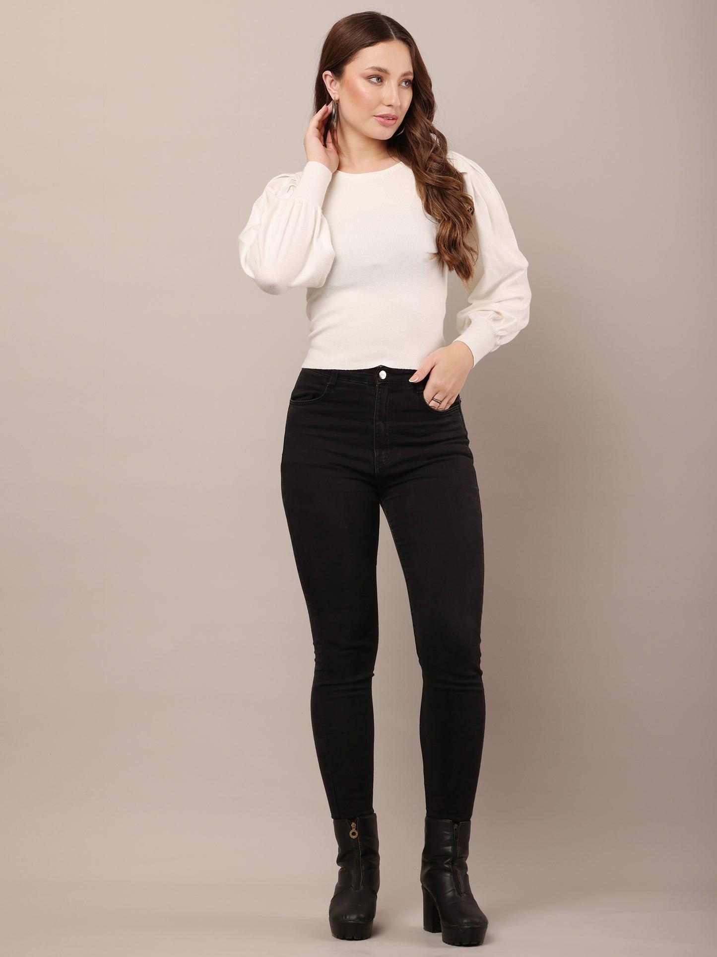 Viscose Round neck with puff long sleeve Ribbed off-white Top