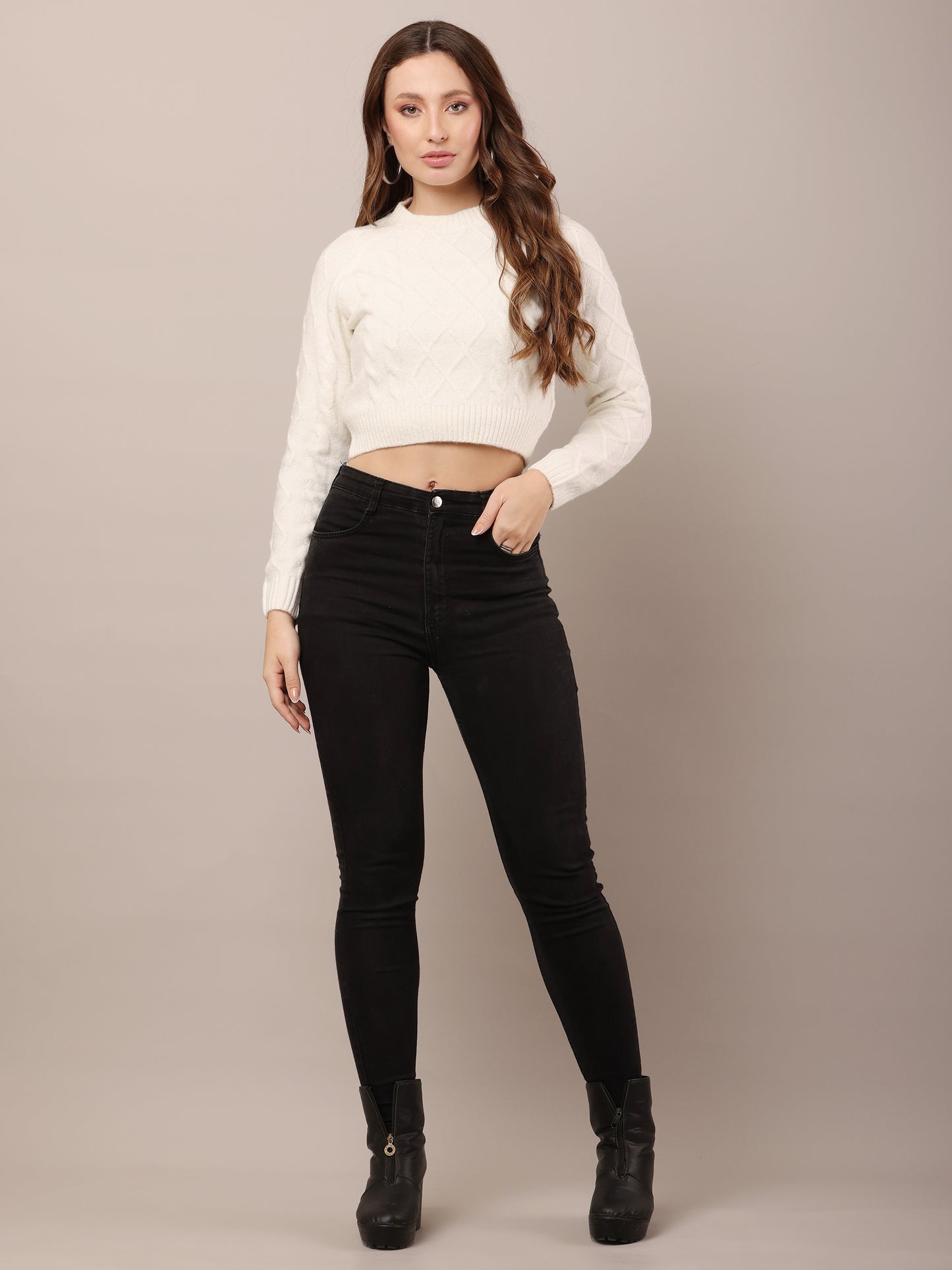 Acrylic Full Sleeve with Crew neck off-white Crop sweater