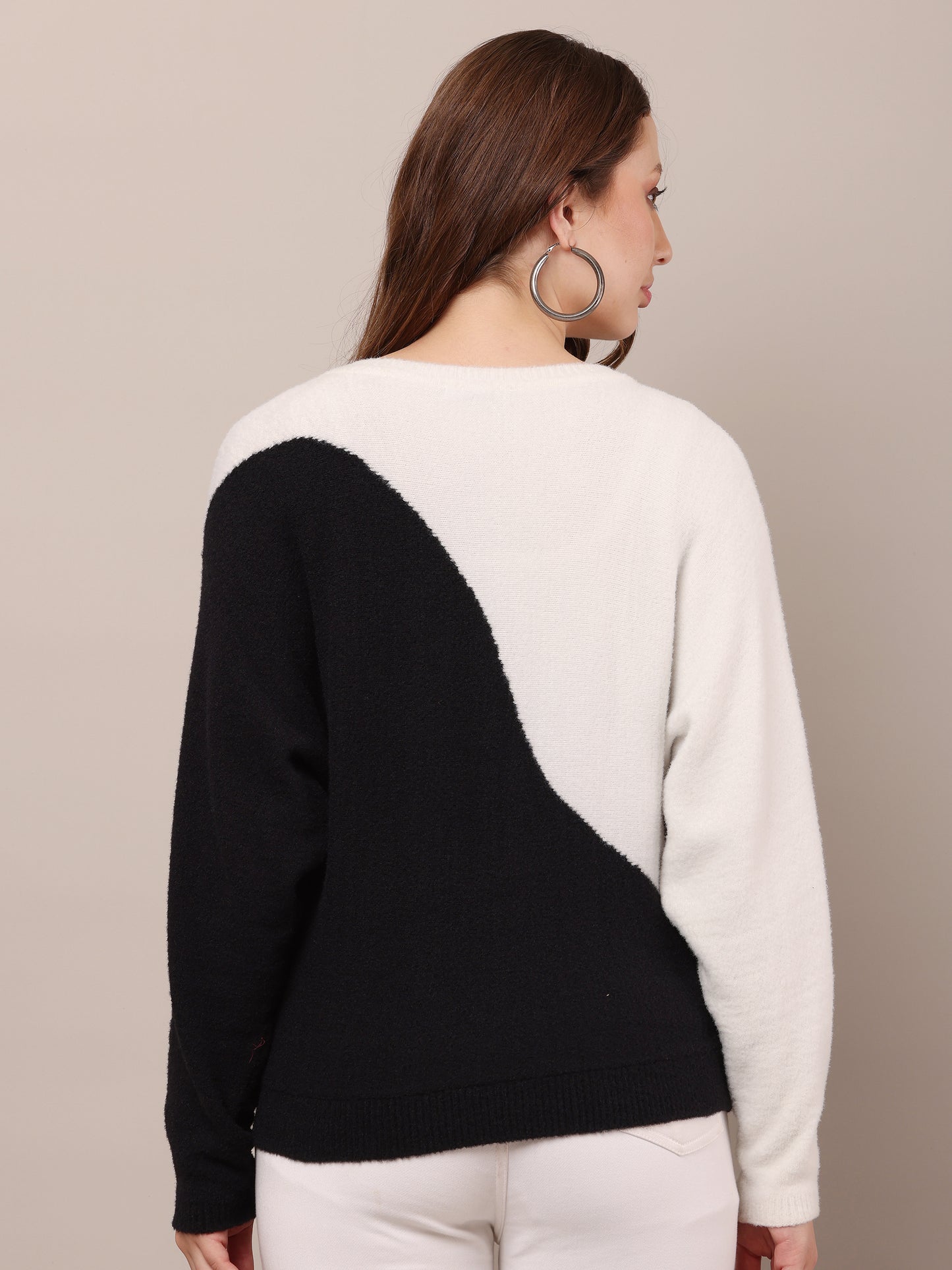 Nylon Full Sleeve with Round Neck Colourblocked Sweater