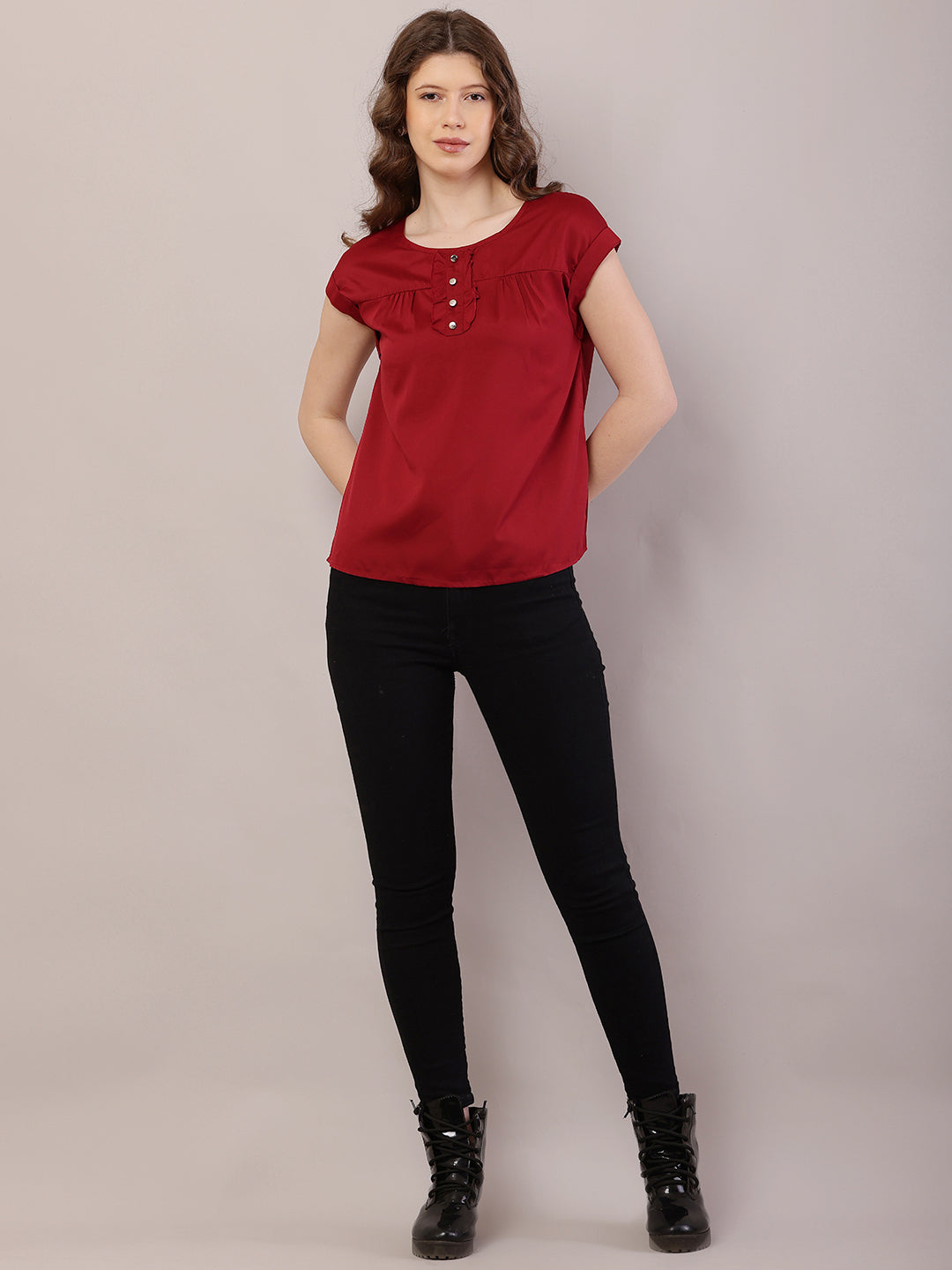 Polyester Round Neck with Short Sleeve Red Top