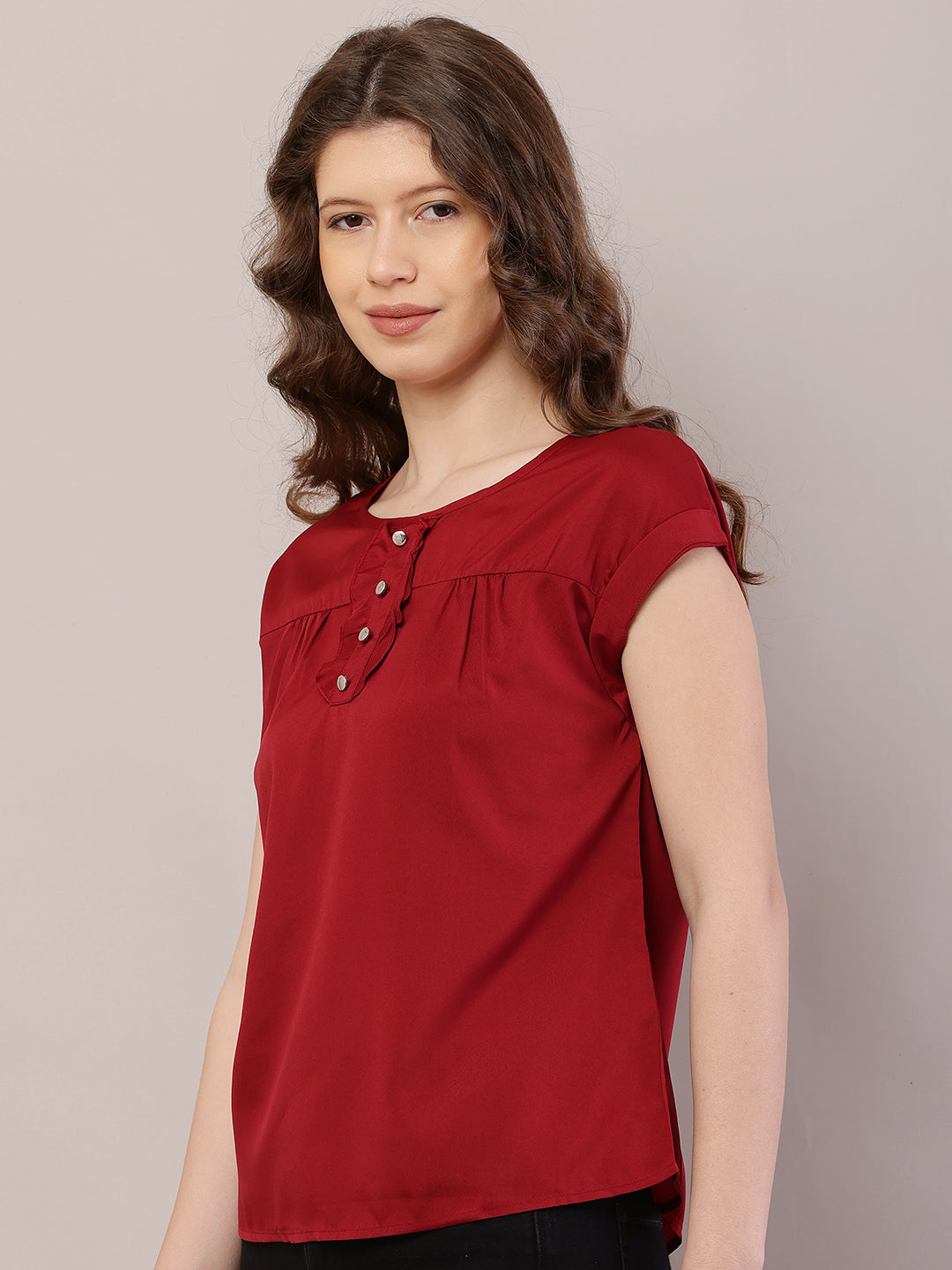 Polyester Round Neck with Short Sleeve Red Top