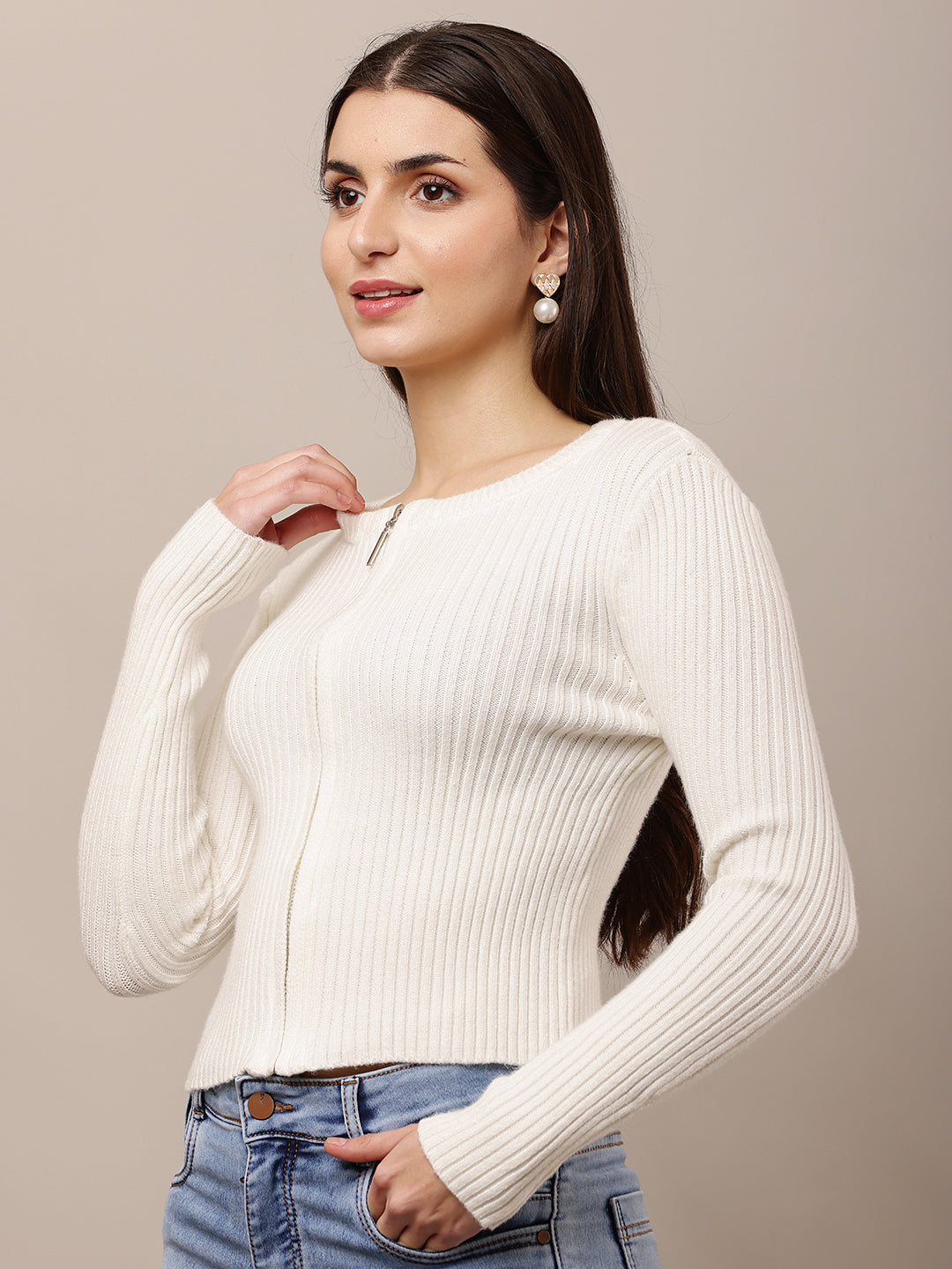 Acrylic Full Sleeve with Round Neck Ribbed White sweater