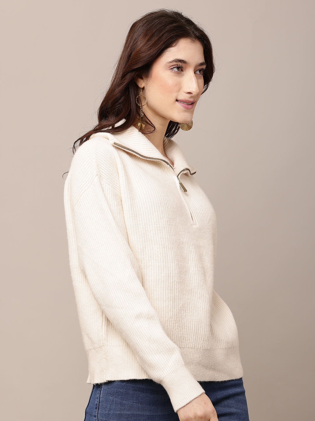 Viscose Full Sleeve with Shirt Collar Cream Sweatshirt
