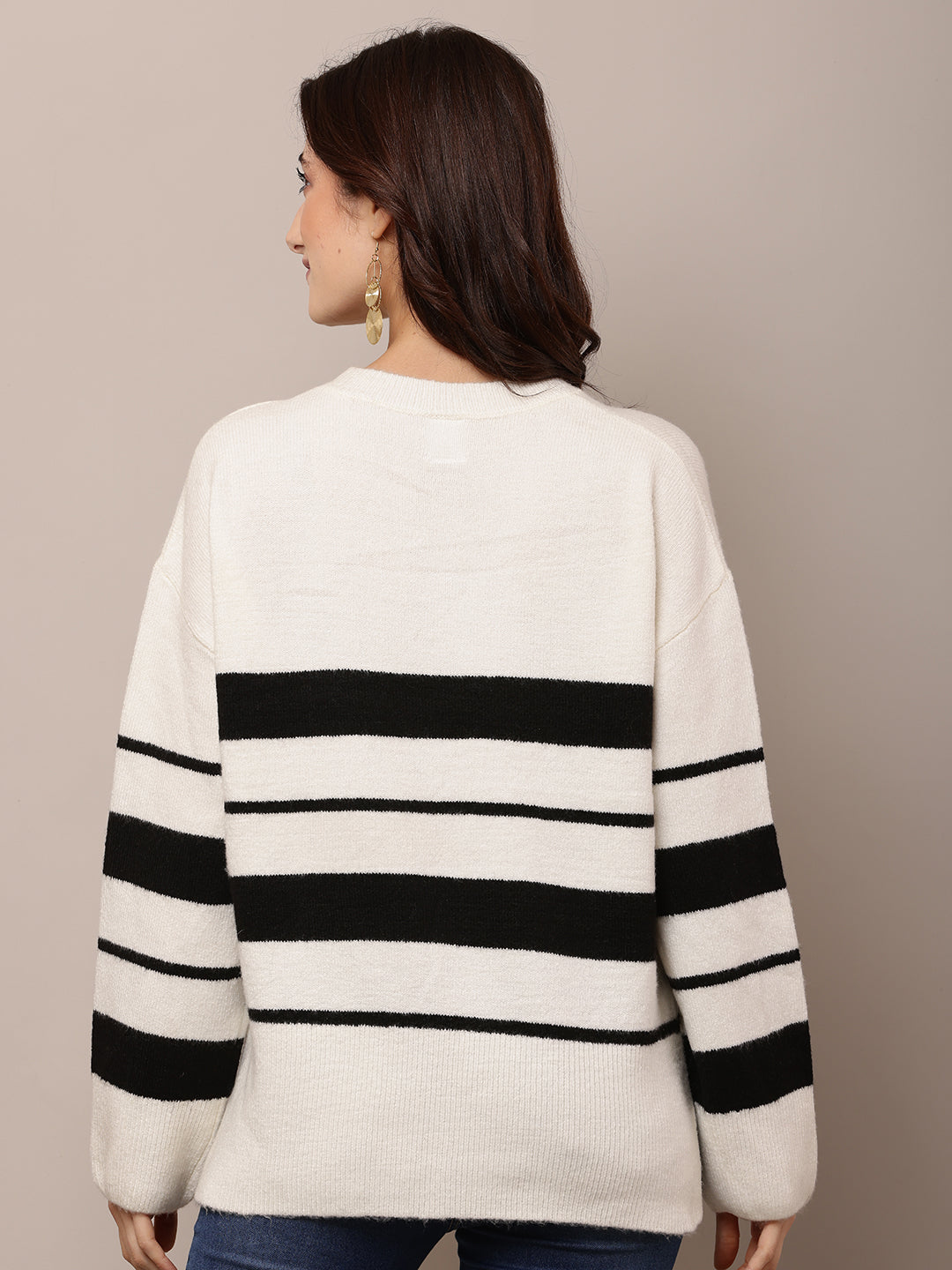 Acrylic Full Sleeve with Round Neck White Striped Sweater