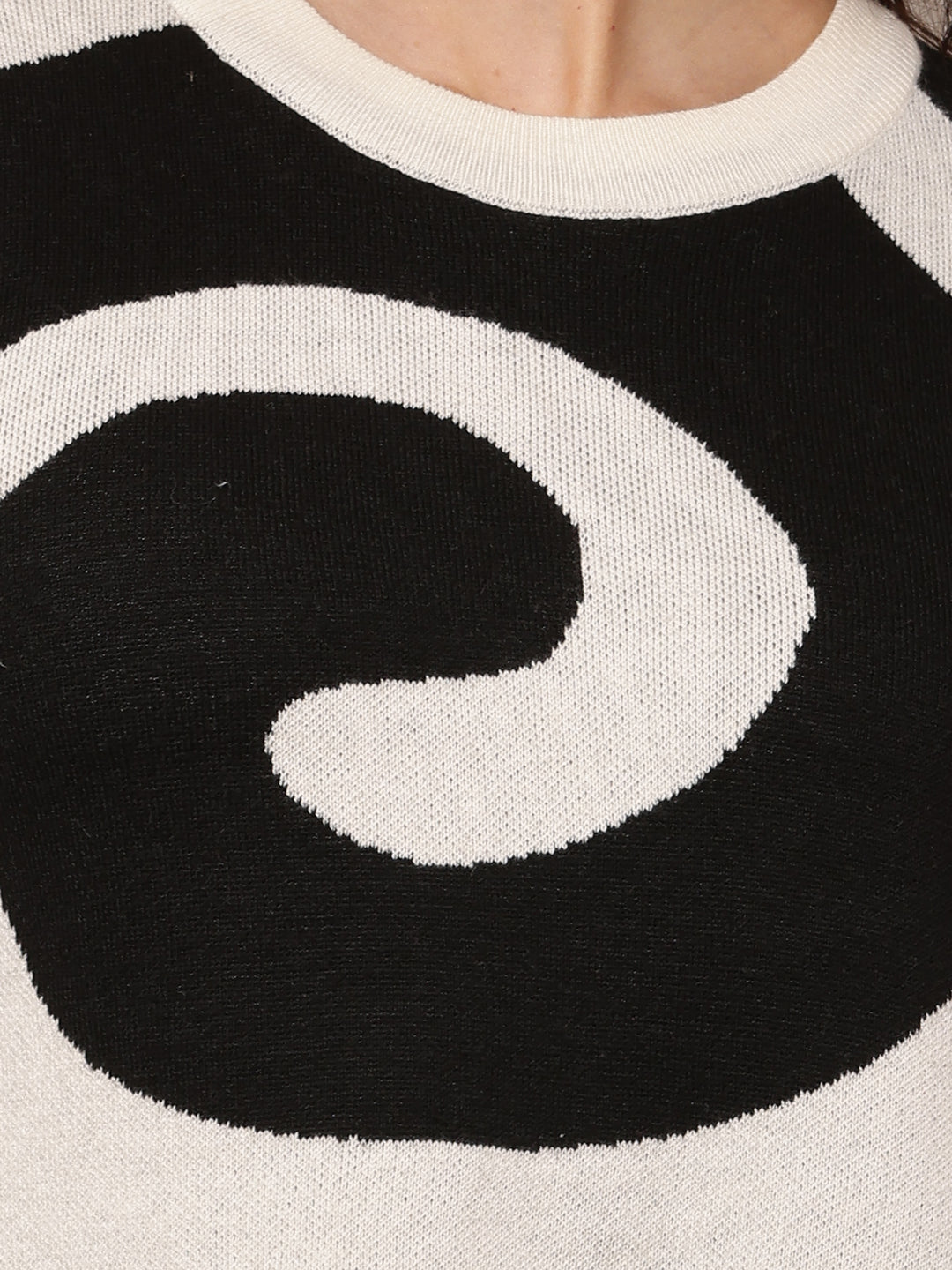 Polyester Full Sleeve with Round Neck Black and Grey Spiral Sweater
