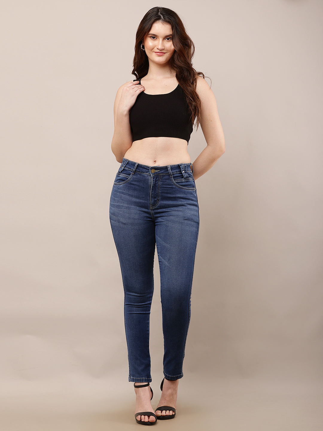 Nylon Round Neck with Sleeveless Black Crop Top