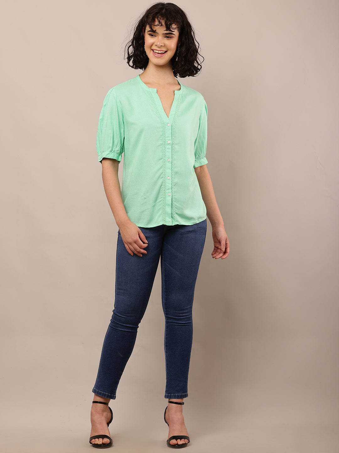 Viscose Short Sleeve with V-Neck Light Green Top
