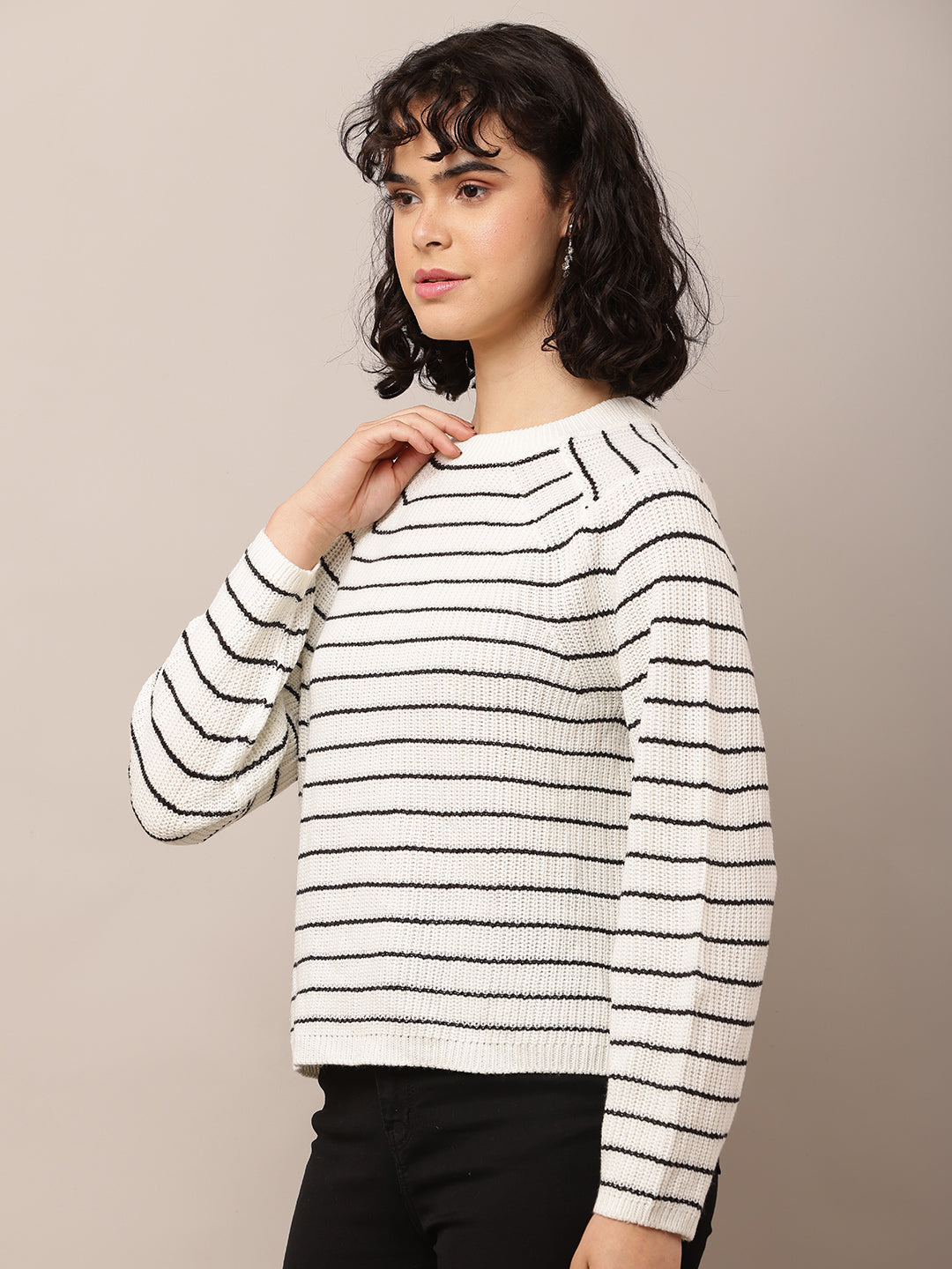 Acrylic Turtle Neck with Full Sleeve White Striped Sweater