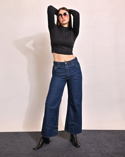 Viscose Turtle-Neck with Full Sleeve Fitted Black Crop Top