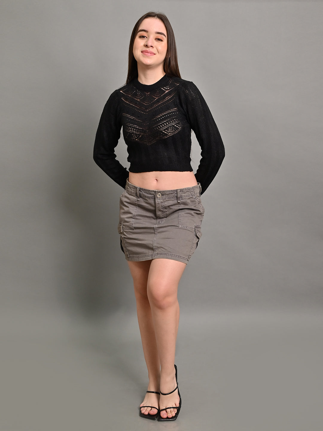 Acrylic Round Neck with Full Sleeve Black sweater
