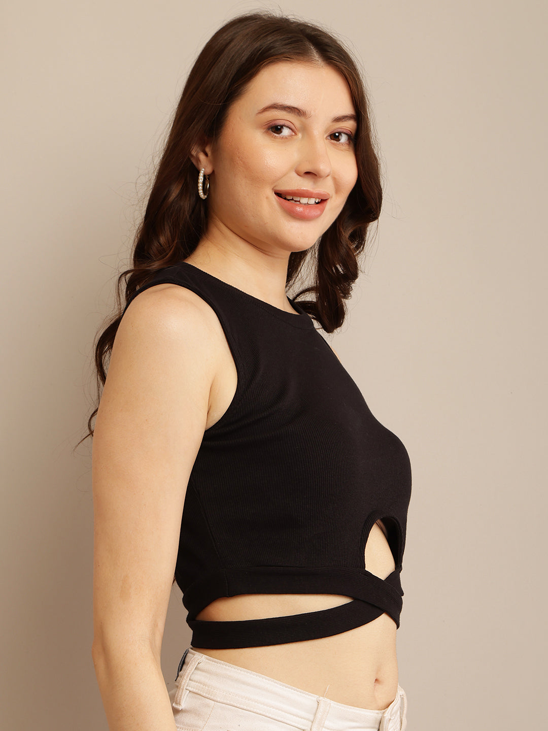 Black Sleeveless Crop Top with Maximum Stretch Cotton and Round Neck for Summer