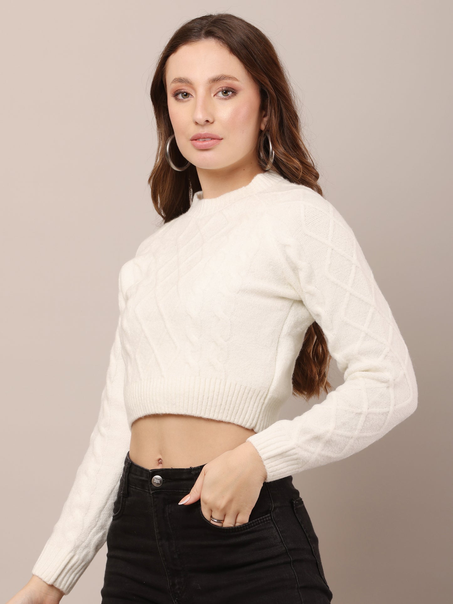 Acrylic Full Sleeve with Crew neck off-white Crop sweater
