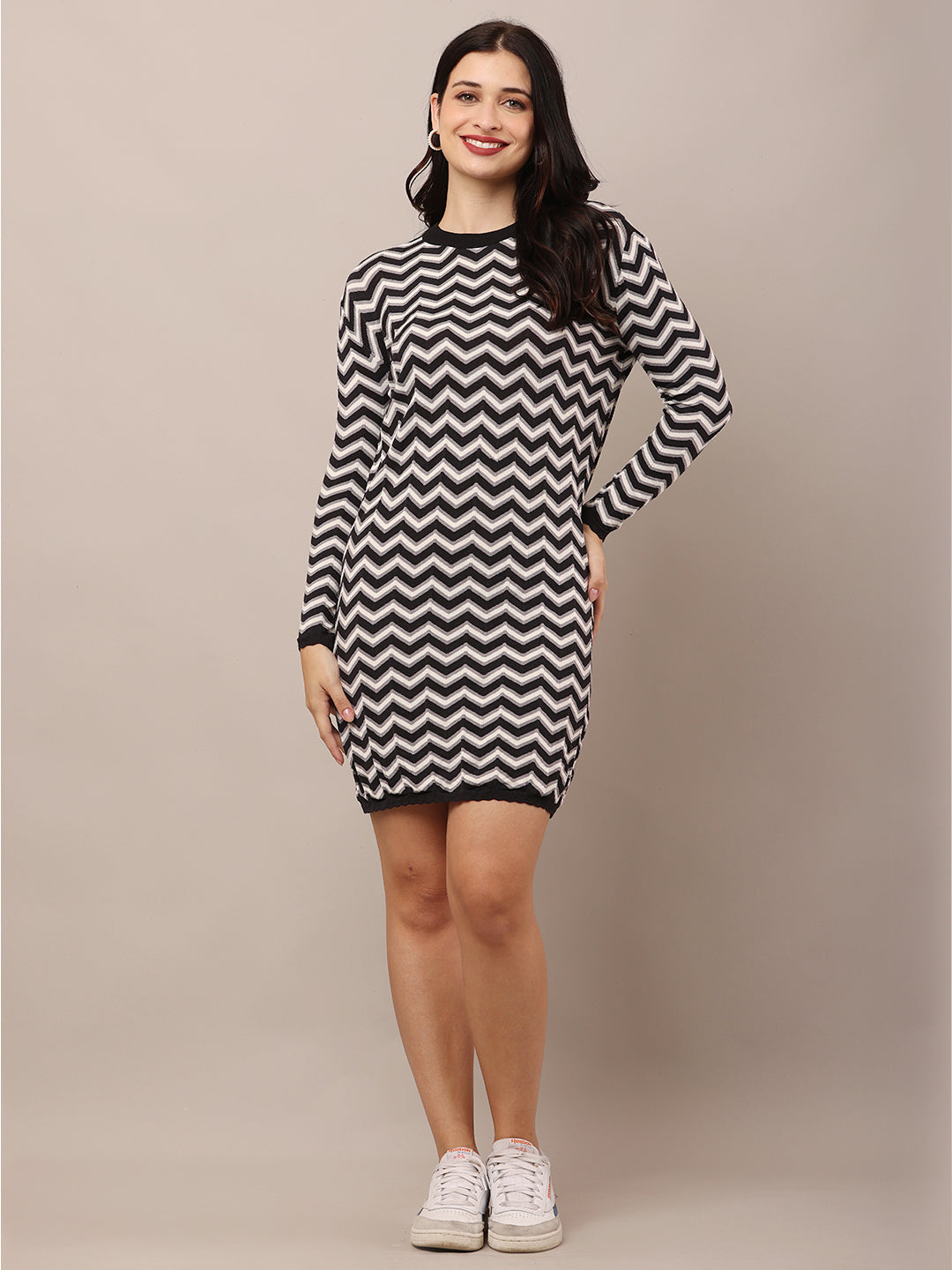 Viscose Full Sleeve with Round Neck Geometric Print Bodycon Dress