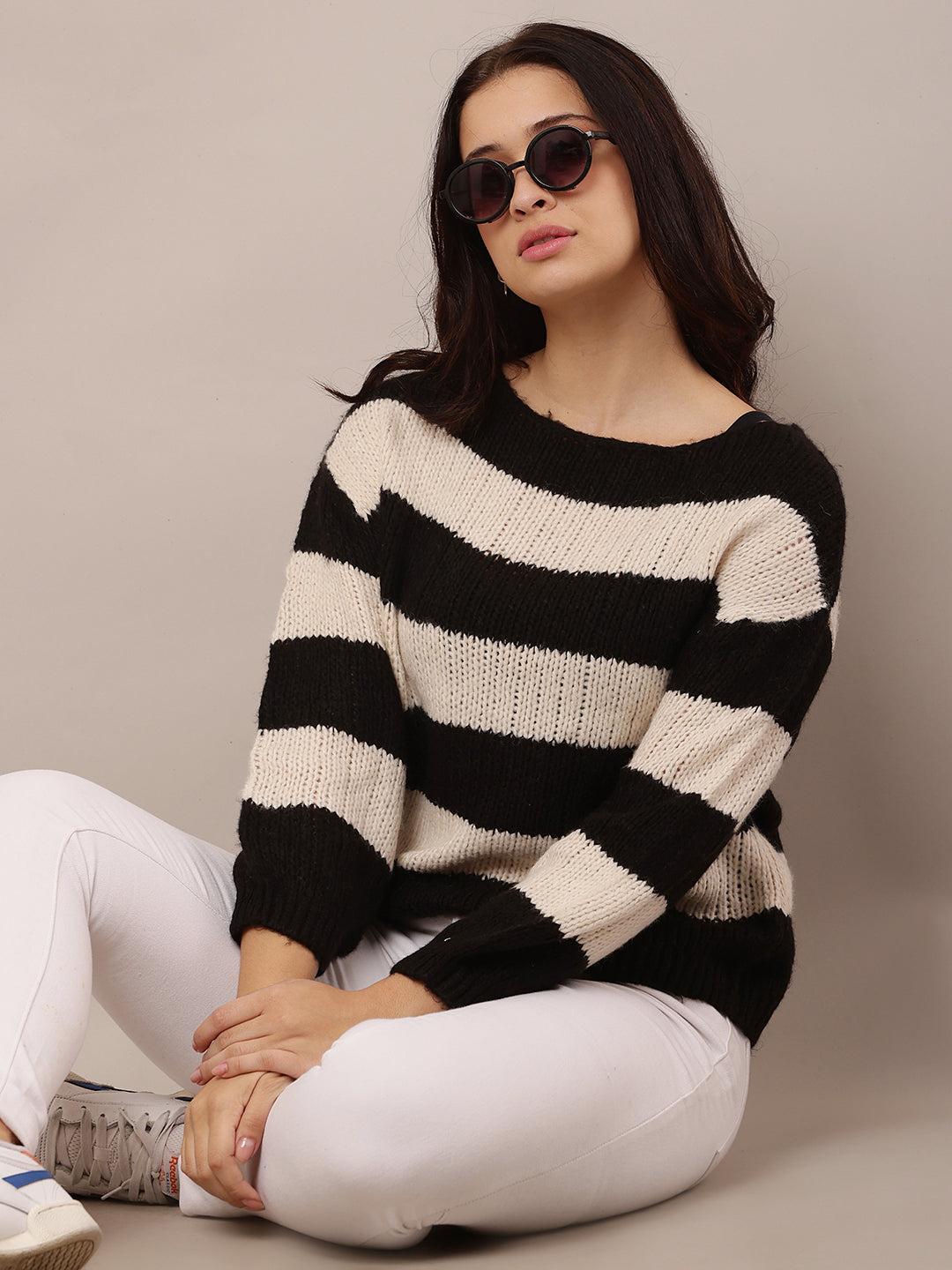 Acrylic Crew neck with Full Sleeve Black and white Knitted Sweater