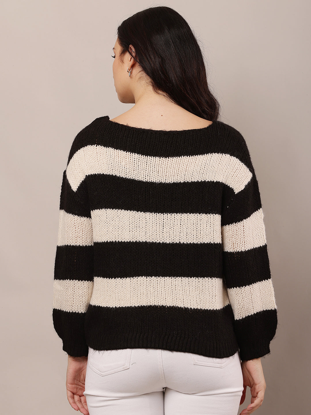Acrylic Crew neck with Full Sleeve Black and white Knitted Sweater