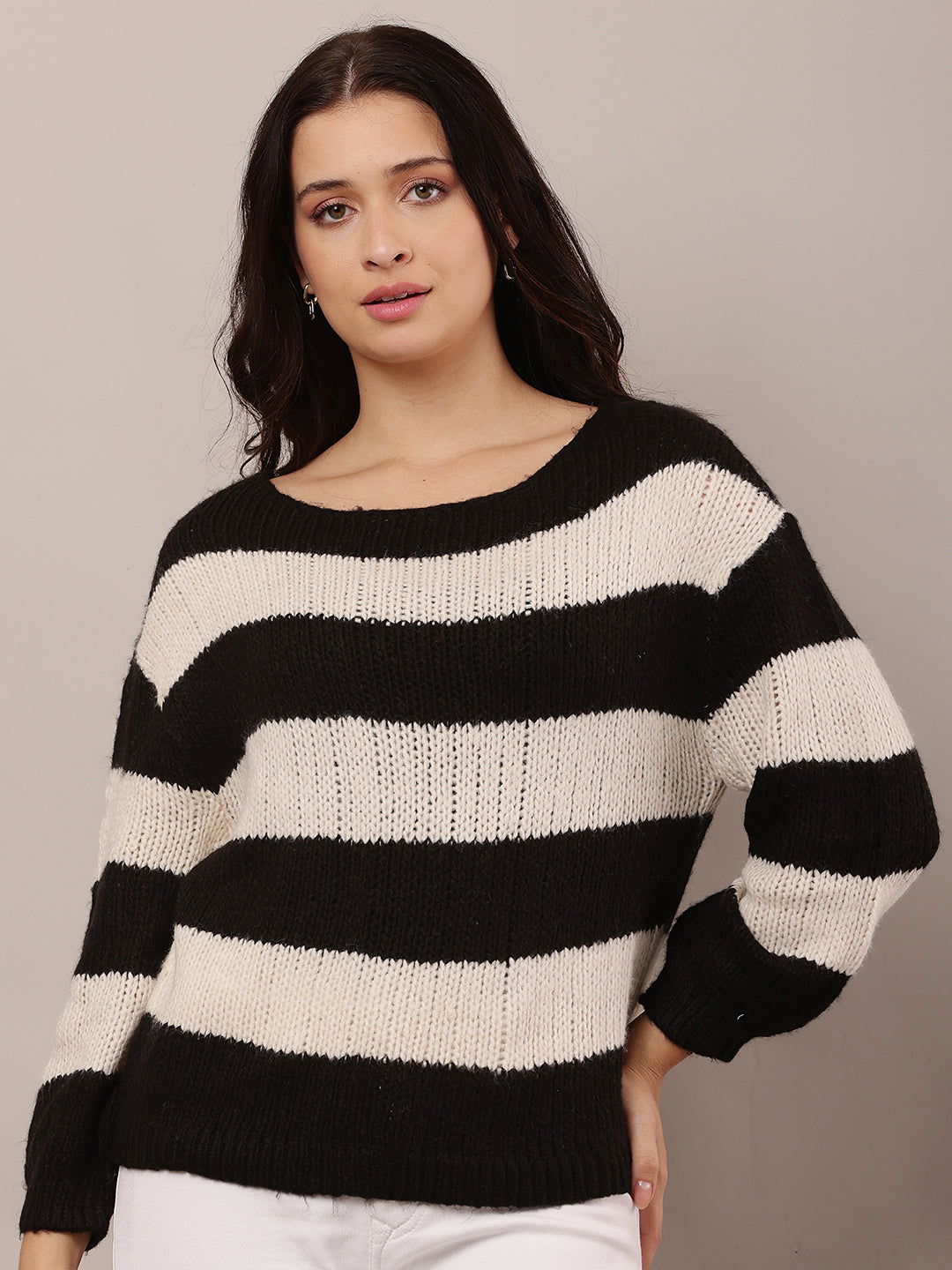 Acrylic Crew neck with Full Sleeve Black and white Knitted Sweater