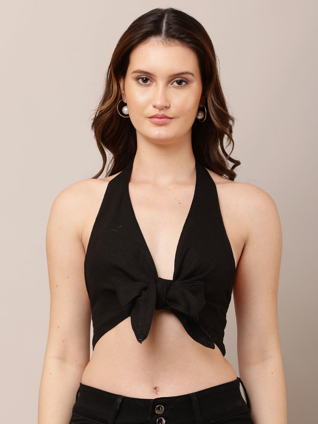 Cotton V- neck Sleeveless front knot Black Halter Crop Top