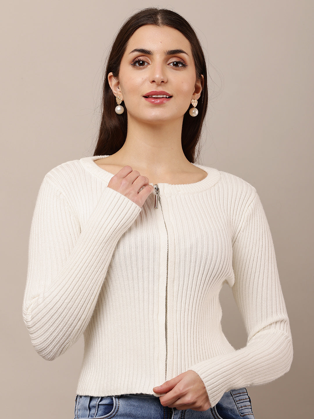 Acrylic Full Sleeve with Round Neck Ribbed White sweater