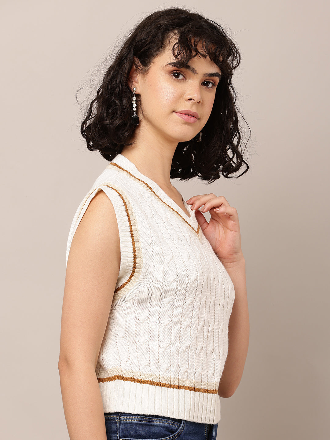 Acrylic V-Neck with Sleeveless Cable-knit White Sweater Vest