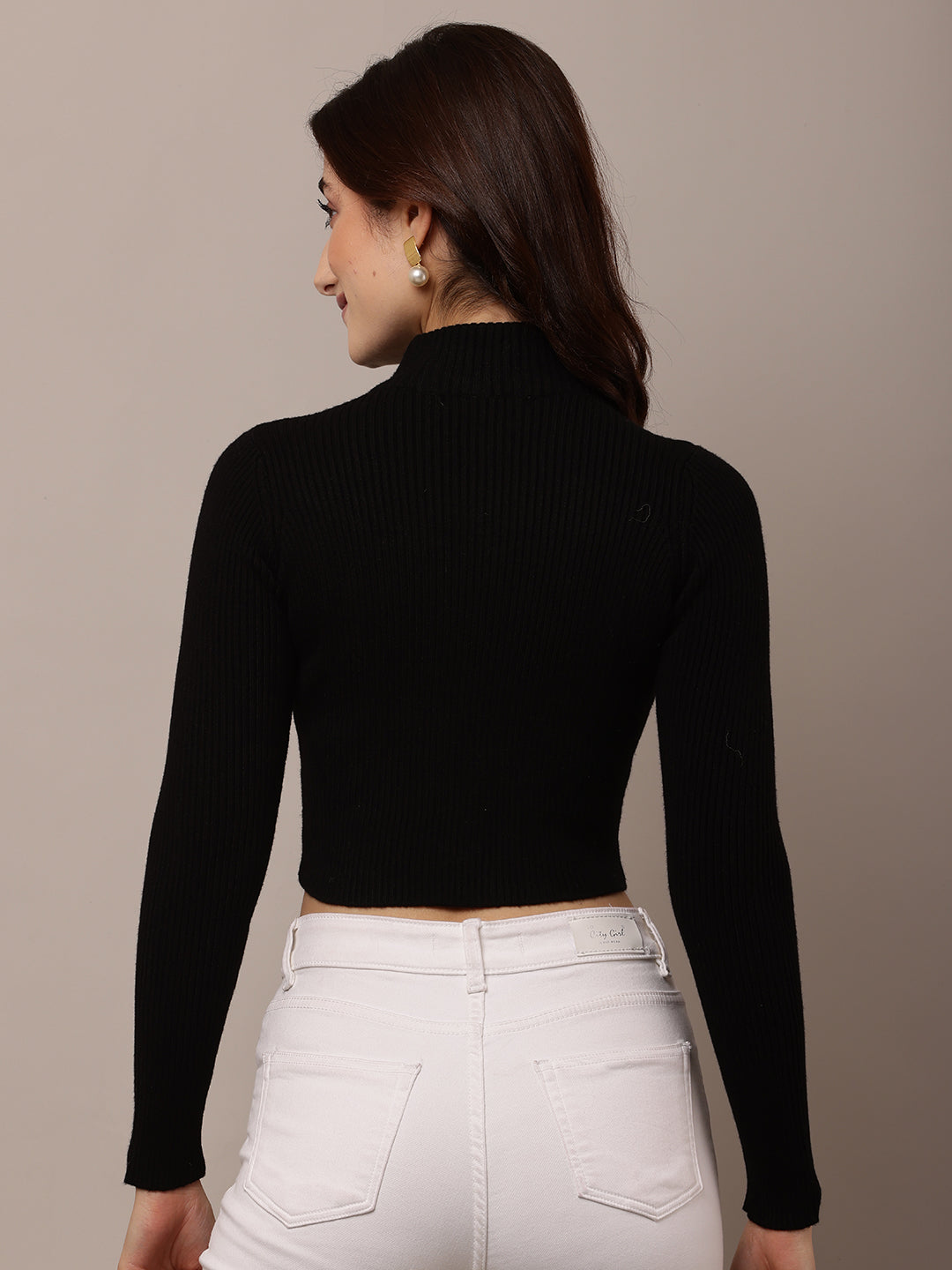 Acrylic Full Sleeve Turtle Neck with rib zip closure Black Crop Sweater