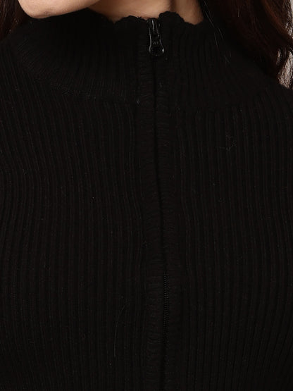 Acrylic Full Sleeve Turtle Neck with rib zip closure Black Crop Sweater
