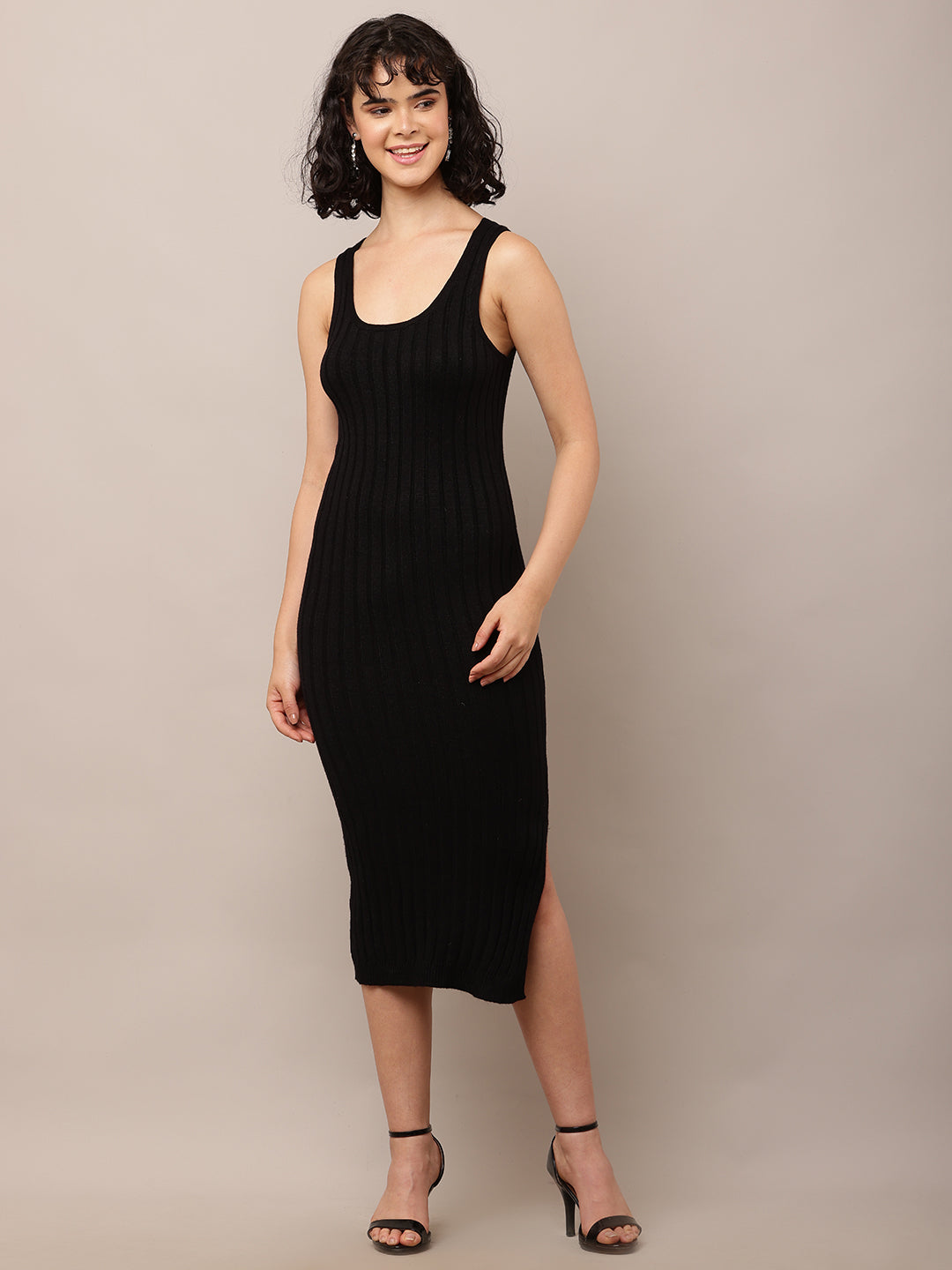 Acrylic Round Neck with Sleeveless ribbed Black Bodycon Dress