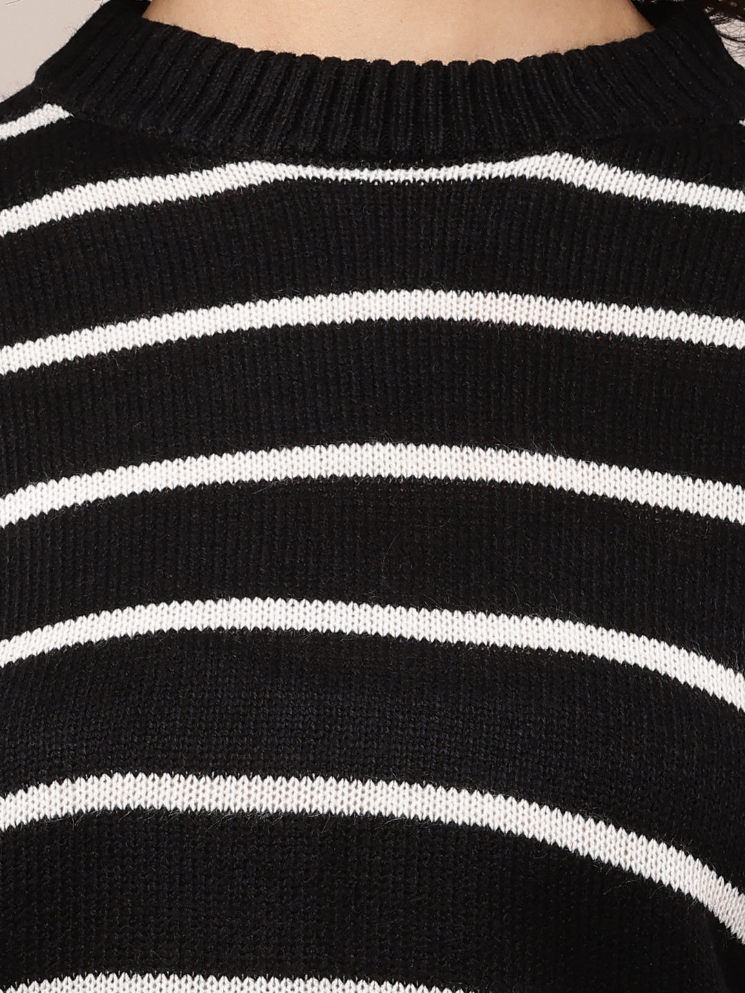 Acrylic Full Sleeve with Turtle Neck Striped Black Sweter