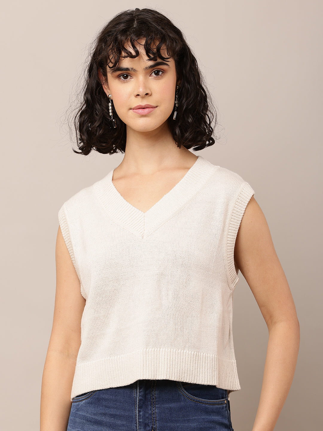 Acrylic Sleeveless with V-Neck Light Cream Solid Sweater Vest