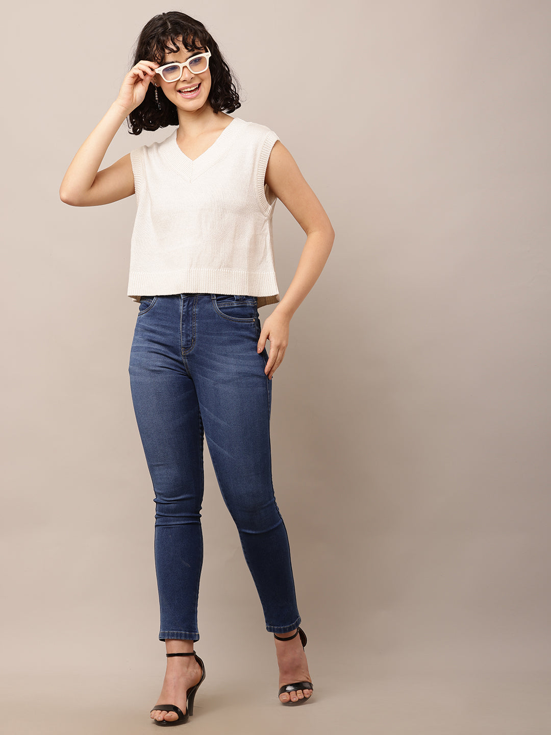 Acrylic Sleeveless with V-Neck Light Cream Solid Sweater Vest