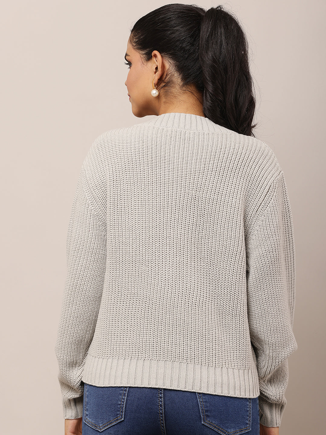 Acrylic Full Sleeve with V-Neck Knitted Grey Sweater