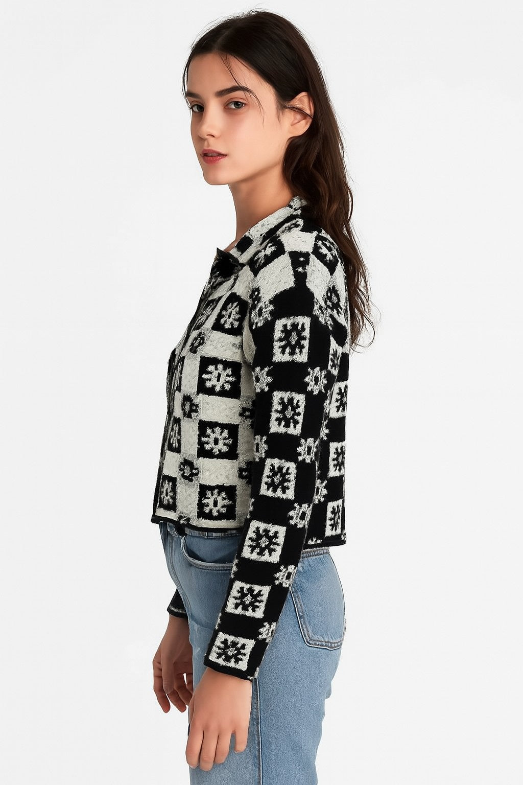Acrylic Full Sleeve with Black & White Checked Floral Knit Cardigan
