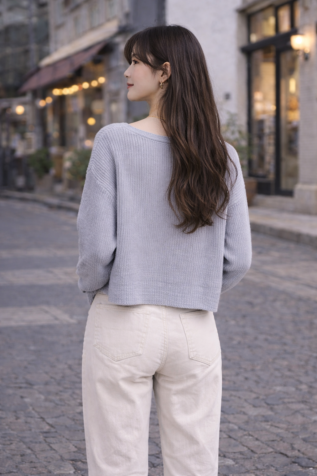 Full Sleeve Grey Knitted Acrylic Sweater