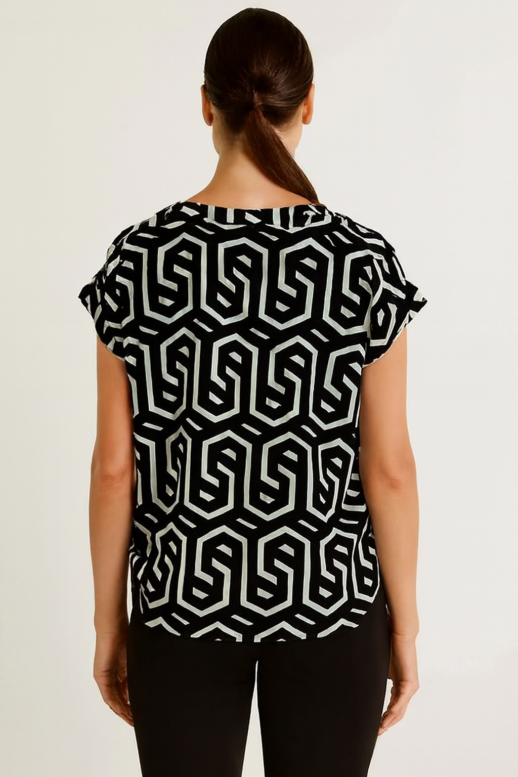 Printed Regular Fit Top | Round Neck | Short Sleeve | Black & White Polyester Stretch Top