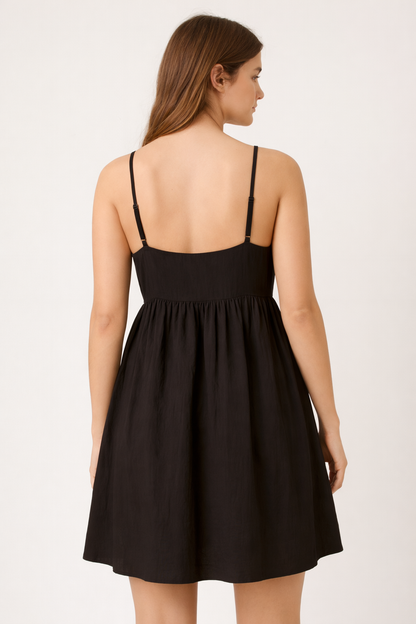 Black Sleeveless Cotton A-Line Dress with Side Pockets | Loose Fit Casual Wear