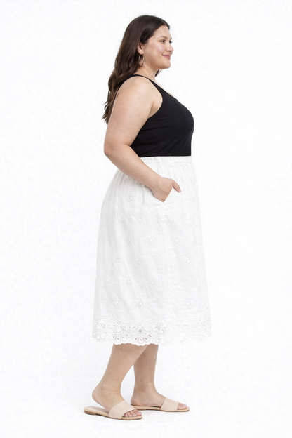 Plus Size White Cotton A-Line Midi Skirt with Pockets