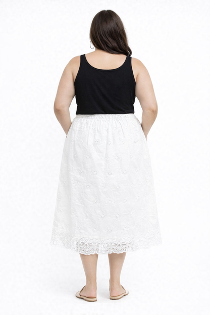 Plus Size White Cotton A-Line Midi Skirt with Pockets