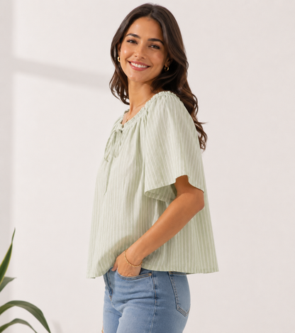 Light Green Floral Cotton Poncho Style Top – Loose Fit Plus Size Casual Wear