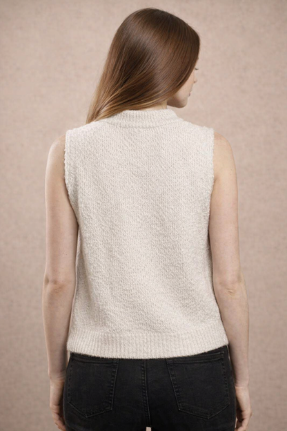 Cream Sleeveless Zip-Up Sweater Vest | Mock Neck Knit Winter Sweater